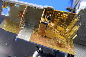 Eduard 49440 B-24J front interior 1/48 Revell – Bild 5