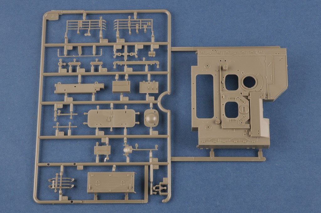 Hobby Boss 84546 IDF PUMA AEV 1/35 – image 10