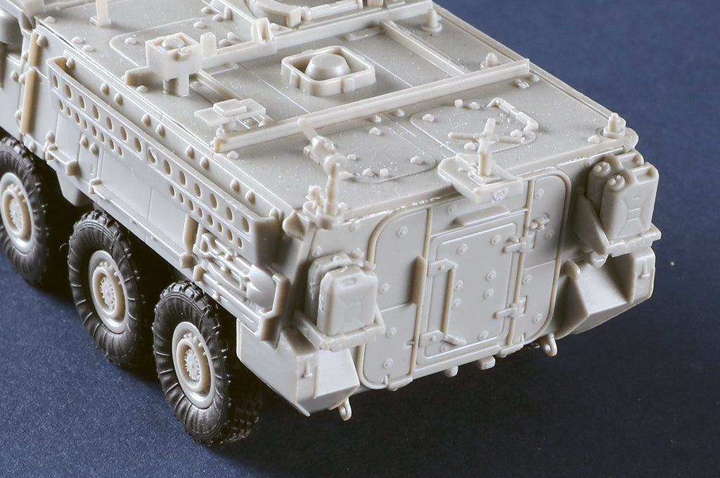 Trumpeter 07423 M1130 Stryker Command Vehicle 1/72 – image 7