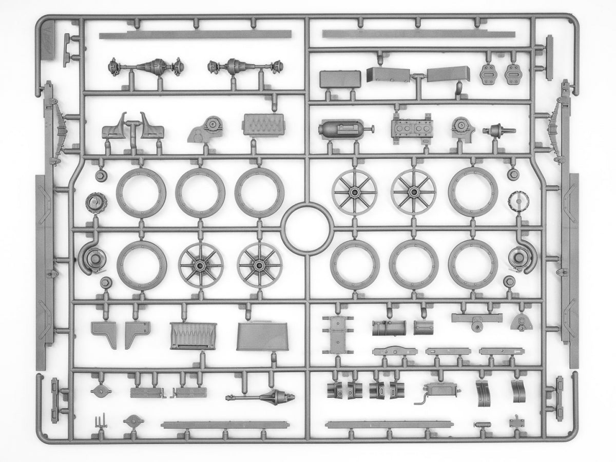 ICM 35656 FWD Type B WWI US Ammunition Truck 1/35 – obrázek 7