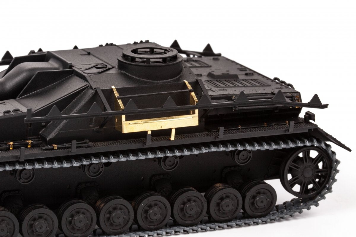 Eduard 36485 Sd. Kfz. 167 StuG IV RYEFIELD MODEL 1/35 – image 4