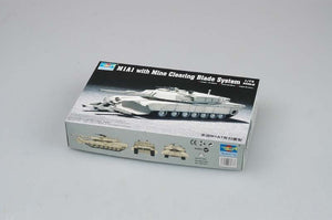 Trumpeter 07277 M1A1 with Mine Clearing Blade System 1/72 – image 2