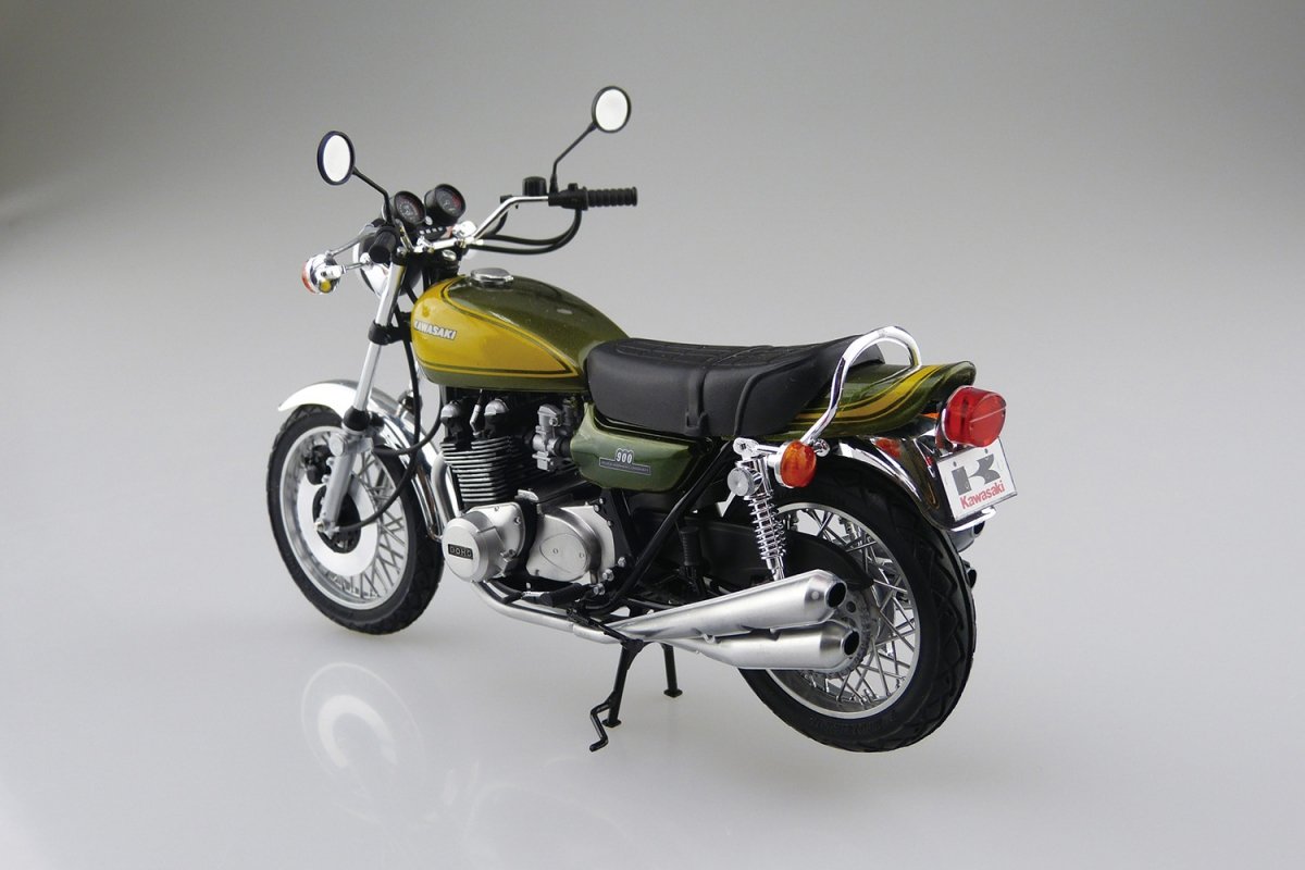 Aoshima 05531 KAWASAKI 900 SUPER4 Z1 witth CUSTOM PARTS 1/12 – Bild 3