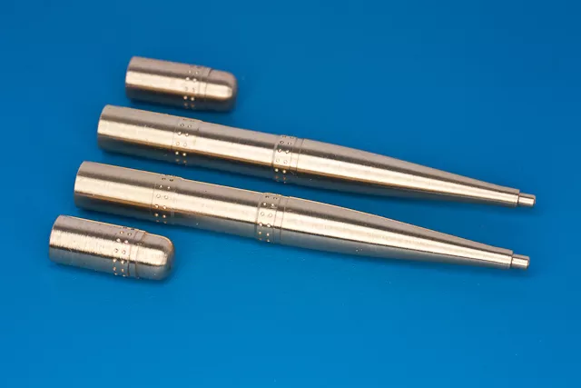 RB Model 32AB09 20mm Hispano cannons for Spitfire (wing E &amp;amp; C) 2 x cannons &amp;amp; 2 gaps 1/32 – image 4