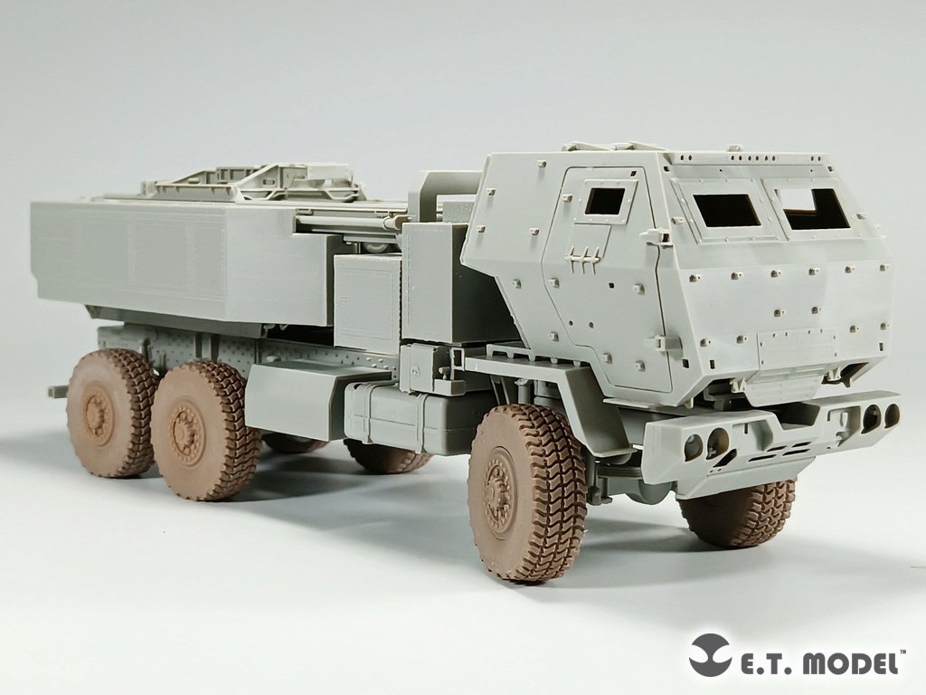 ET Model P35-127 Modern US M142 High Mobility Artillery Rocket System（HIMARS）Sagged Wheels for Trumpeter kit 1/35 – imagen 6