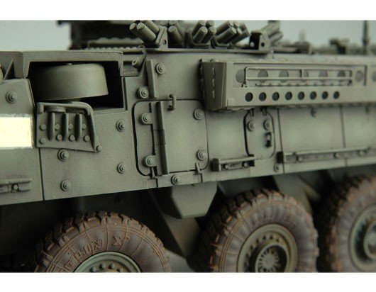 Trumpeter 00398 United State Army M1131 Stryker FSV 1/35 – immagine 4