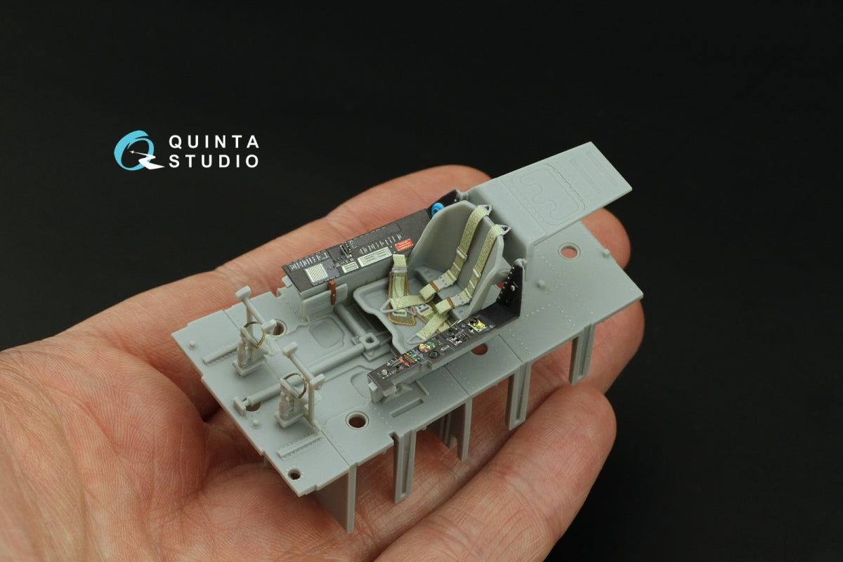Quinta Studio QD32221 FW 190A-4 3D-Printed colored Interior on decal paper (Zoukei Mura SWS) 1/32 – Bild 7