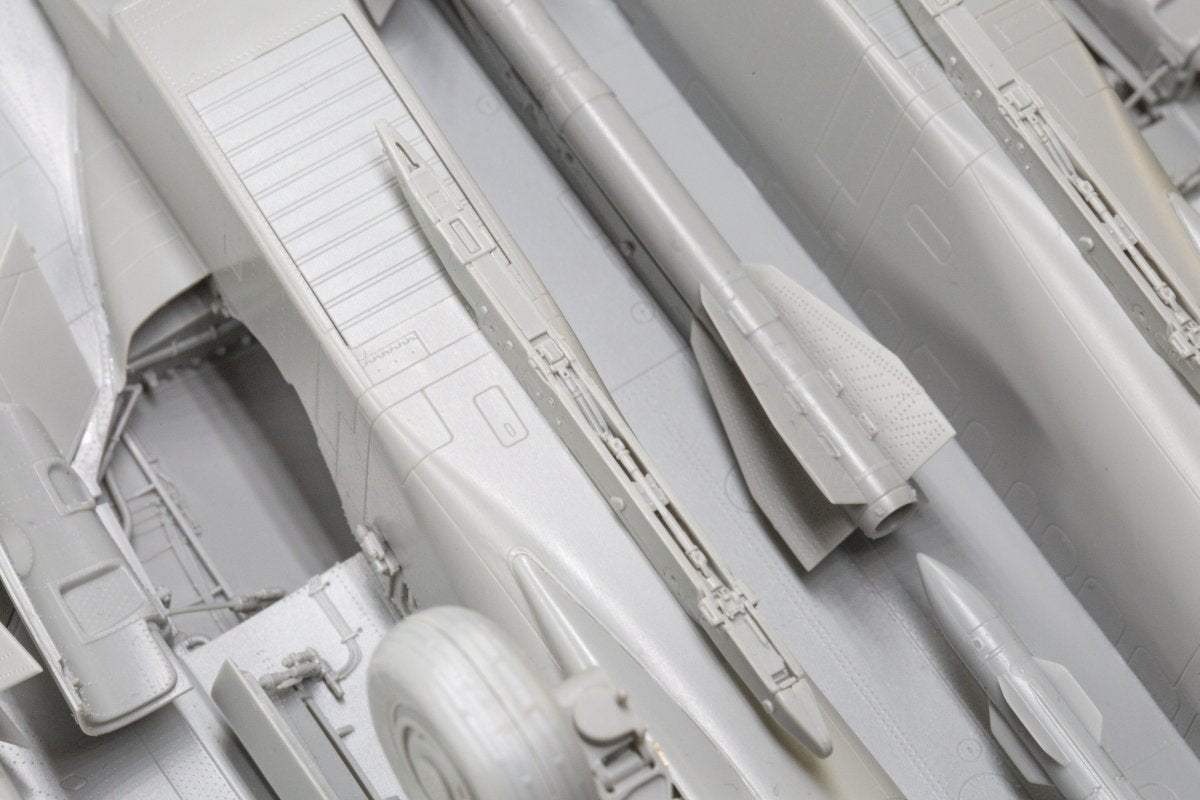 MiniBase 8001 SU-33 Flanker-D 1/48 – Bild 45