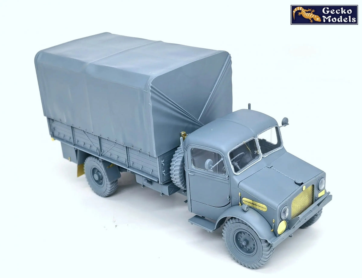 Gecko Models 35GM0153 Bedford OYD Truck 3t 4x2 GS (Wooden Cargo Body) 1/35