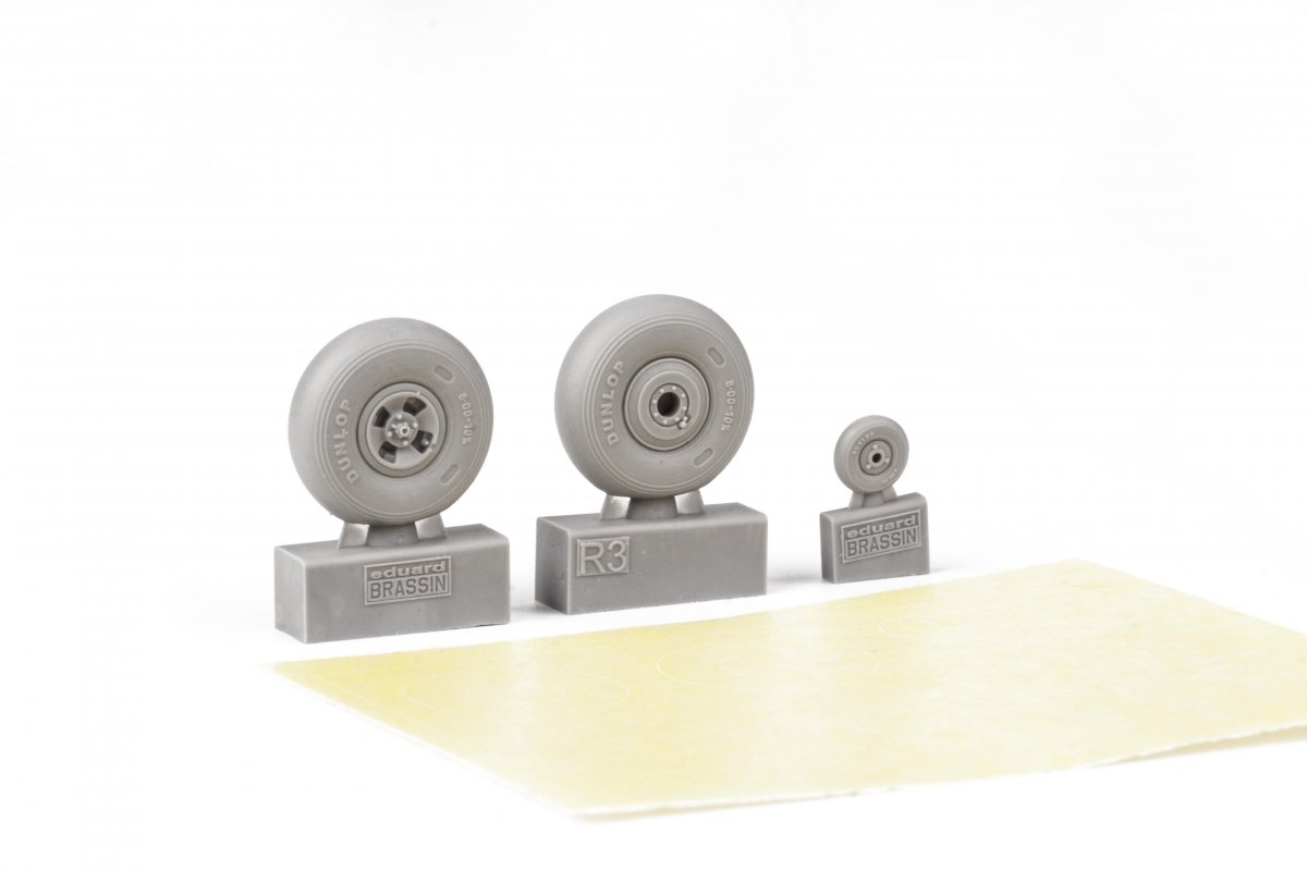 Eduard 648897 Hurricane Mk. I wheels HOBBY BOSS 1/48 – Bild 2
