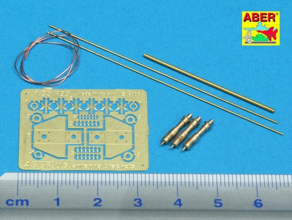Aber R-25 US antenna and brackets (set of 3 pcs) 1/35 – image 2
