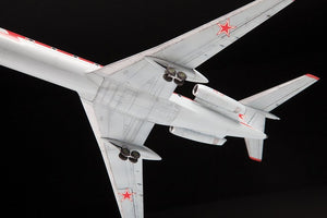 Zvezda 7036 Tupolev Tu-134UBL &amp;quot;Crusty-B&amp;quot; 1/144 – Bild 3