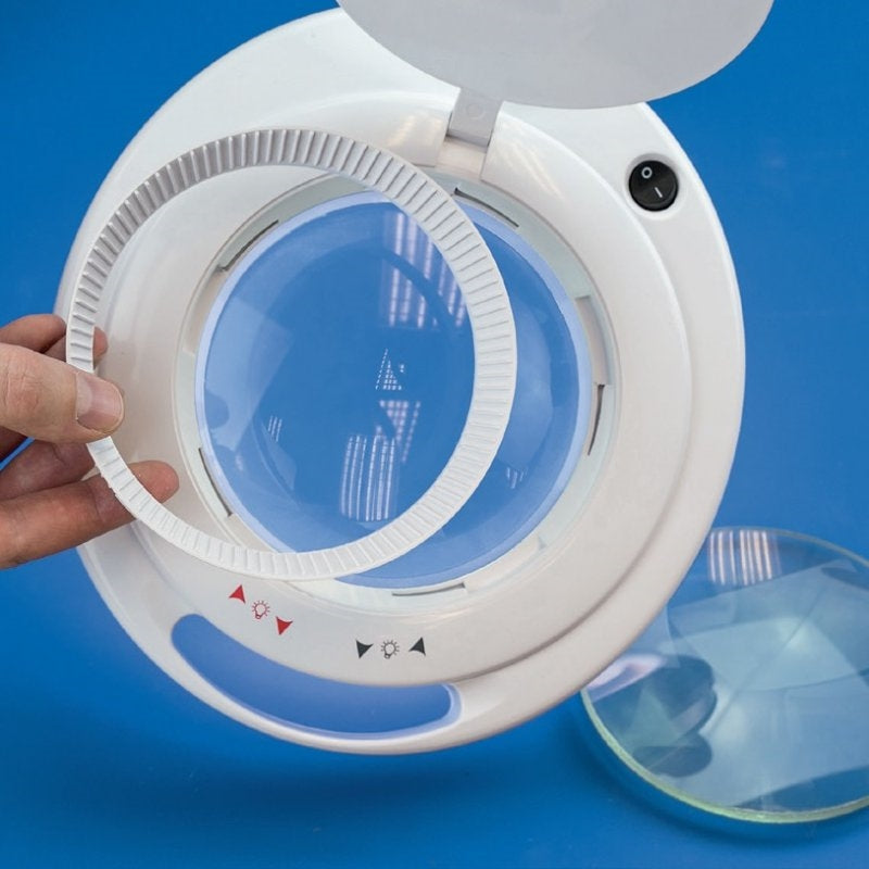 Lightcraft LC9090LED-EU LED Magnifier Lamp - 3/5 Diopters – image 3