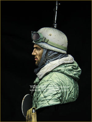 Young Miniatures YM1874 German Fallschirmjäger Eastfront 1943 1/10 – Bild 3