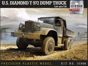 Mirror Model 35806 US Diamond T 972 Dump Truck Late open Cab 1/35