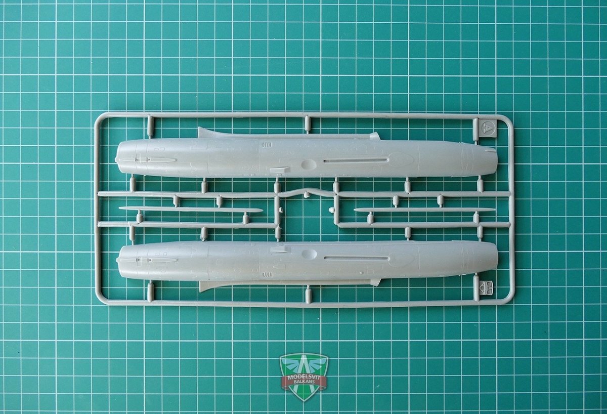 Modelsvit 72005 Sukhoi Su-7U (Trainer) 1/72 – image 7