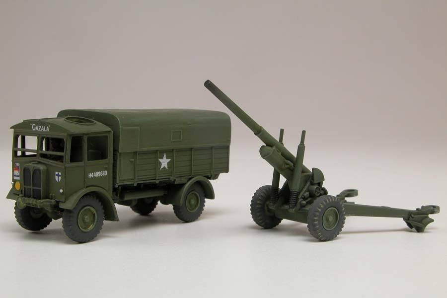 Airfix A01314V Vintage Classics AEC Matador and 5.5 inch Gun 1/76 – image 3