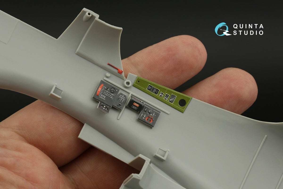 Quinta Studio QD32144 P-51D Mustang 3D-Printed &amp;amp; colored Interior on decal paper (Trumpeter) 1/32 – image 9