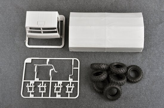 Trumpeter 01034 Russian KAMAZ 4310 1/35 – image 11
