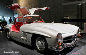 Revell 07657 Mercedes-Benz 300 SL 1/12 – obrázek 3