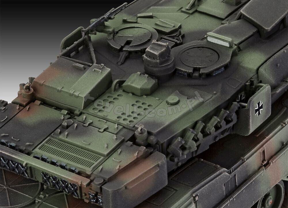 Revell 63355 Leopard 2 A7V Model Set 1/72 – image 6