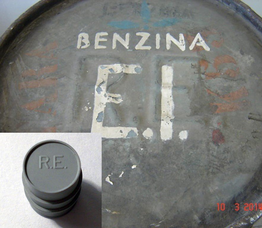 FPW Model 72242 Italian Regio Esercito Fuel Barrels (4 pcs.) 1/72