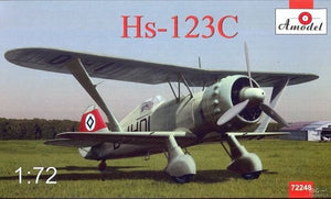 Modèle A 72248 Hs-123C (1/72)