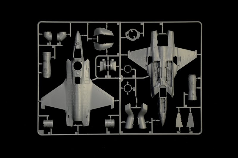 Italeri 1425 F-35 B Lightning II STOVL 1/72 – Bild 10