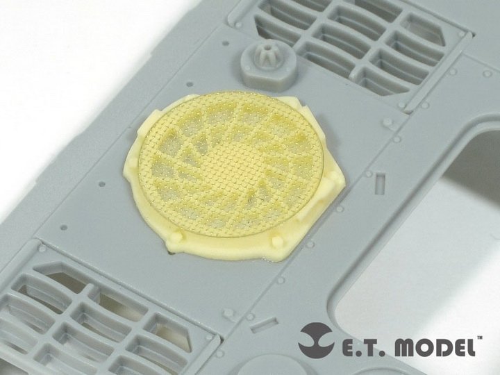 ET Model EA35-026 WWII German Panther D（Kursk 1943）For DRAGON Kit 1/35 – Bild 2