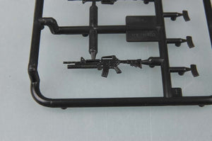 Trumpeter 00506 American machine gun AR-15/M16/M4 FAMILY-M4/M203 and M4A1 1/35 – image 3
