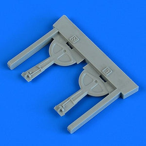 Quickboost QB72618 Bf 109G-6 undercarriage covers for Tamiya 1/72