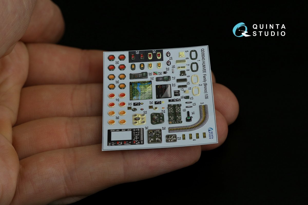 Quinta Studio QD35043 HUMVEE Family 3D-Printed &amp;amp; colored Interior on decal paper (Bronco) 1/35 – Bild 9