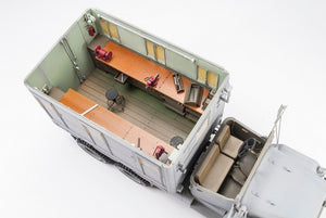 AFV Club 35304 M-109A3/M-185A3 Shop Van 1/35 – image 4