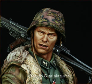 Young Miniatures YM1822 Waffen SS MG-42 Gunner Ardennes 1944 1/10 – Bild 8