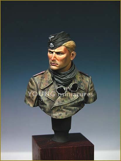 Young Miniatures YM1806 SS Panzer Crew WWII 1/10 – imagen 5