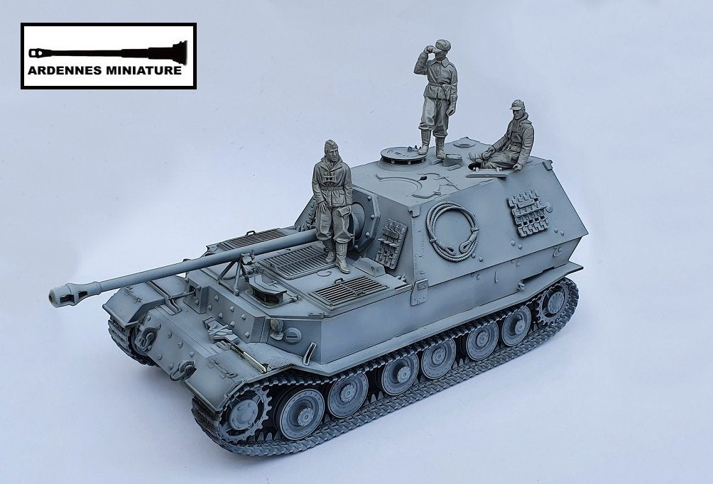 Ardennes Miniature 35008 ON THE HUNT 1/35 – immagine 2