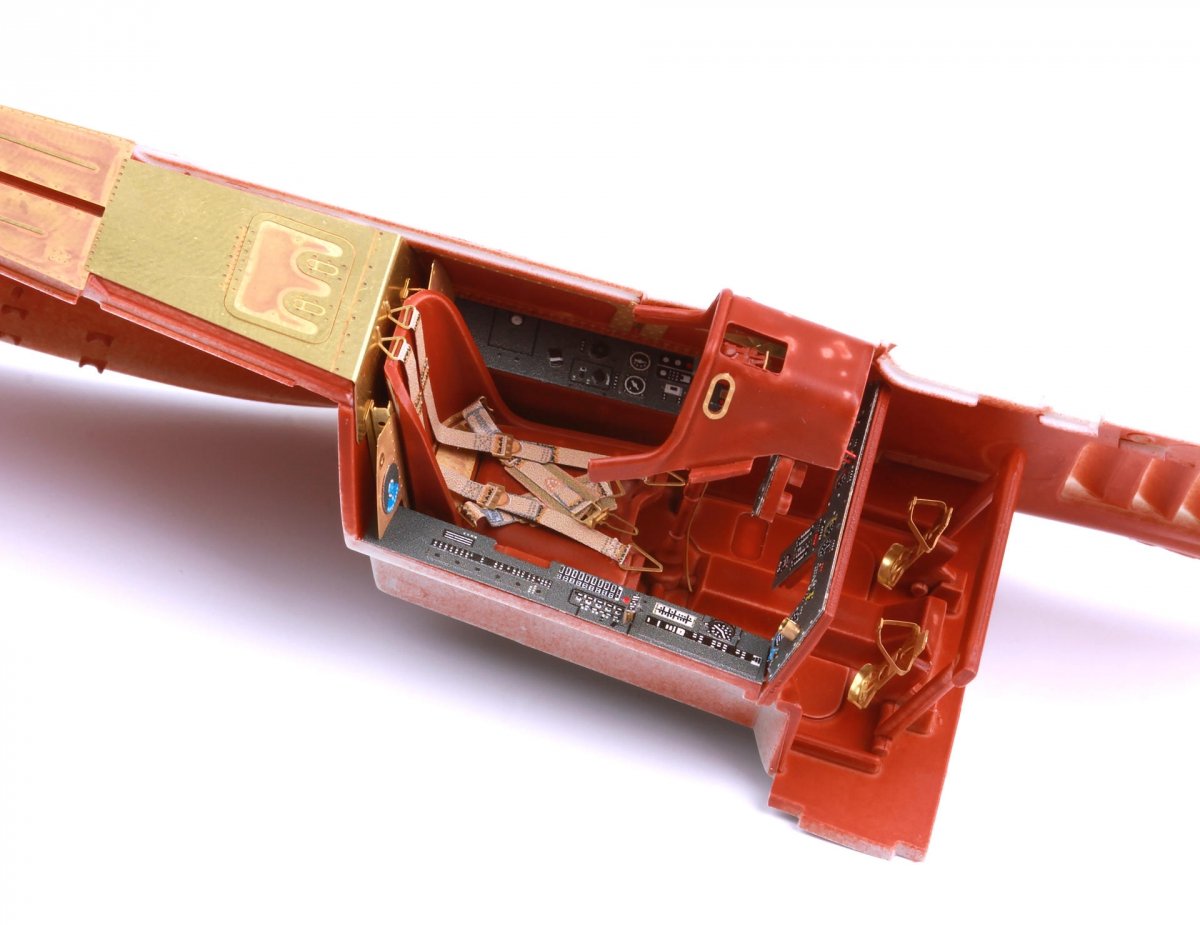 Eduard 33179 Fw 190A-8 seatbelts STEEL REVELL 1/32 – image 2