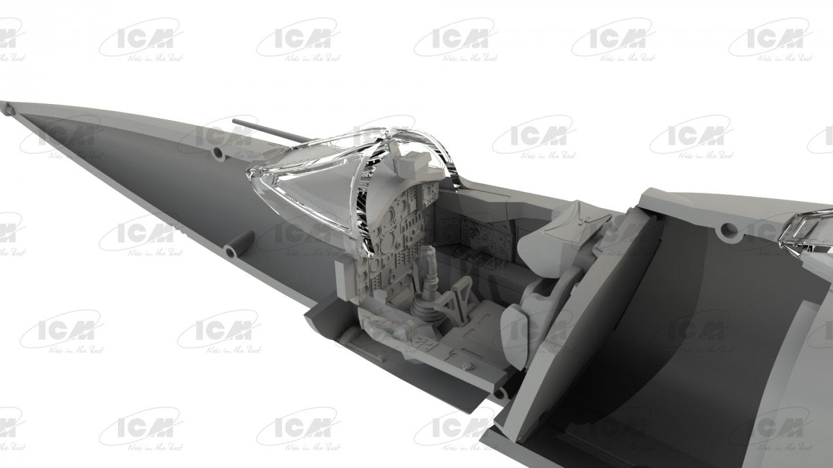 ICM 72176 MiG-25 RU, Soviet Training Aircraft 1/72 – image 3