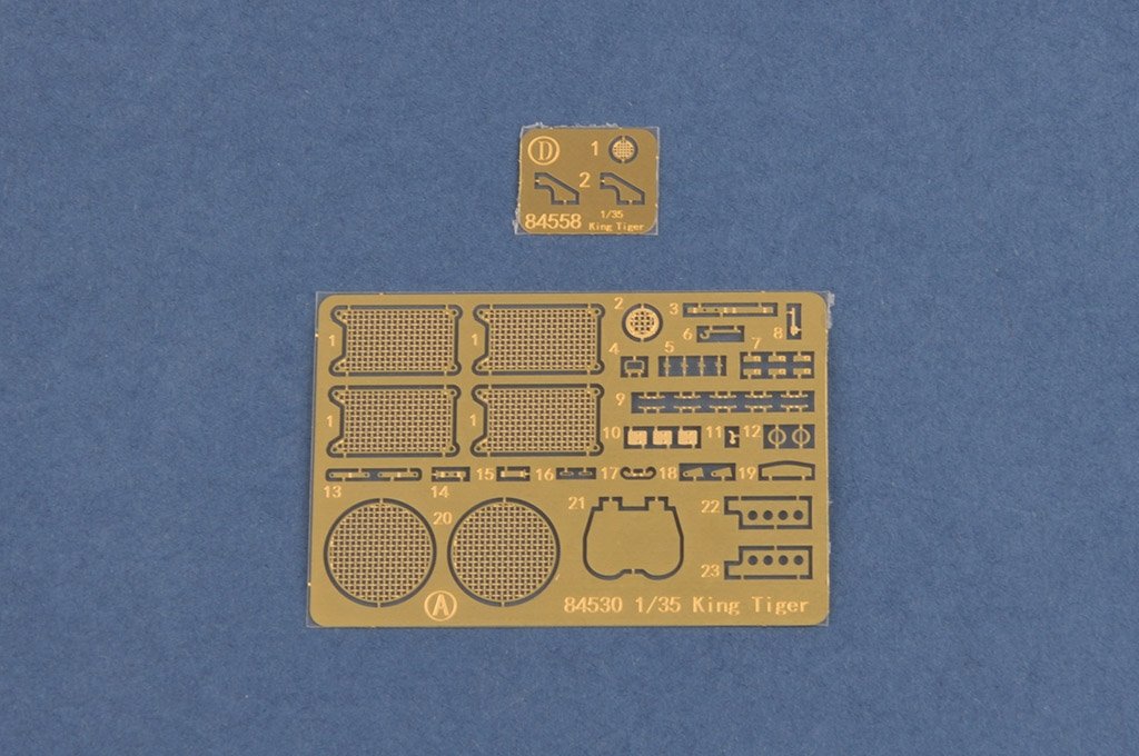 Hobby Boss 84558 Pz.Kpfw.VI Sd.Kfz.182 Tiger II Porsche Early production vehicle Fgst.Nr.280009 1/35 – image 17