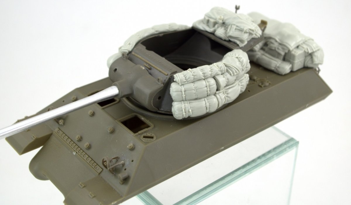 Panzer Art RE35-703 M36 “Jackson” stowage set 1/35 – immagine 2