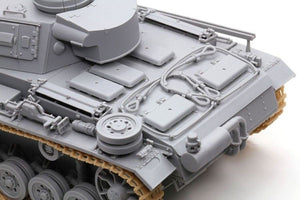 Cyber Hobby 6616 Sd.Kfz.141/3 Pz.Kpfw.III (FL) 1/35 – Bild 9