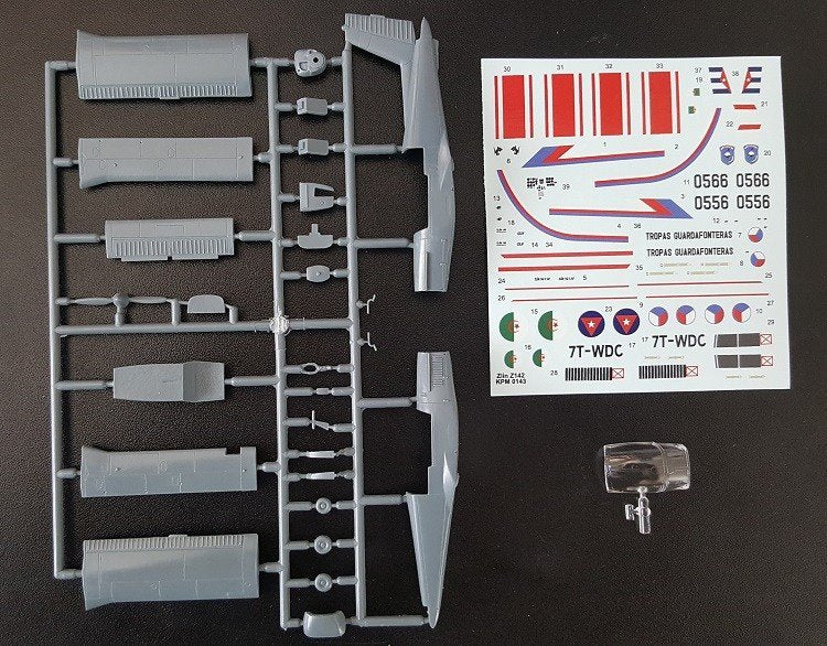 Kovozavody Prostejov KPM0143 Zlin Z-142 “Military” 1/72 – Bild 3