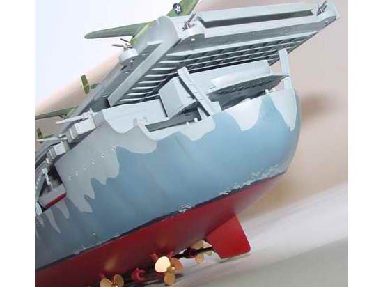 Trumpeter 05601 US Aircraft Carrier CV-8 Hornet (1/350) – imagen 3