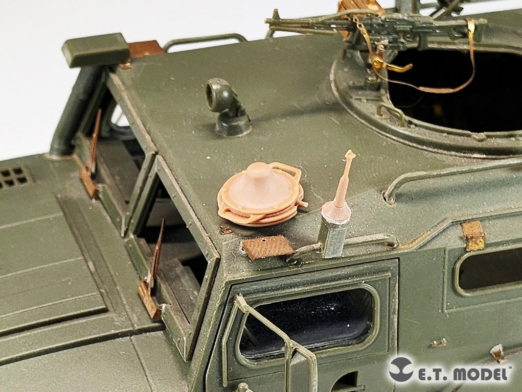 ET Model P35-274 Russian Breakwater Electronic Jamming System 1/35 – image 3