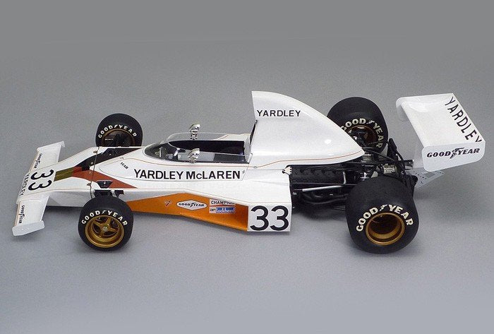 Tamiya 12049 Yardley McLaren M23 1974 1/12 – image 3