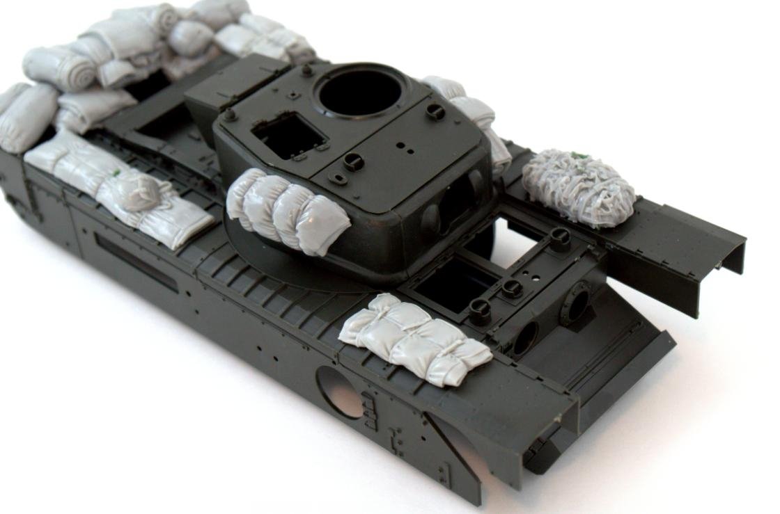 Panzer Art RE35-579 Stowage set for MkIV “Churchill” (Tamiya kit) 1/35 – immagine 5