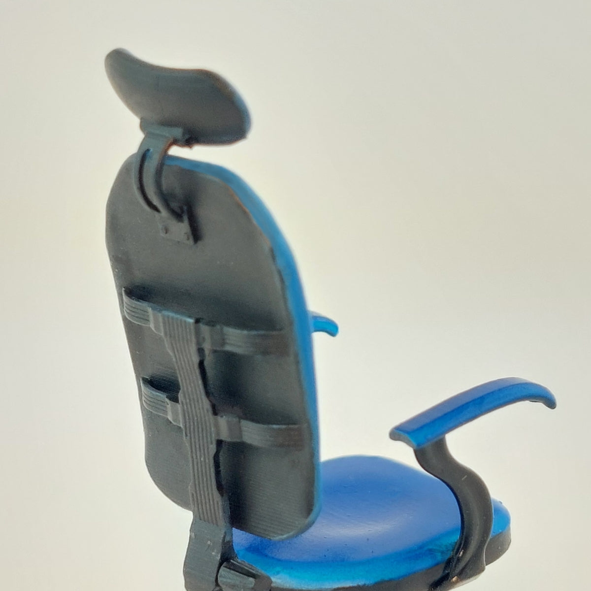 Point of no Return 3524058 Office chairs, two different models 1/35 – image 4