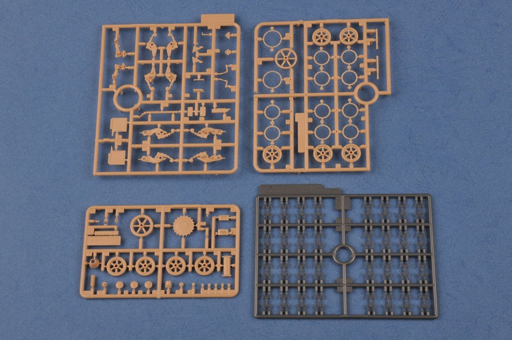 Hobby Boss 80146 Munitionsschlepper auf Panzerkampfwagen I Ausf A with Ammo Trailer 1/35 – obrázek 8
