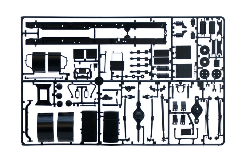 Italeri 3907 VOLVO FH16 520 SLEEPER CAB – immagine 5