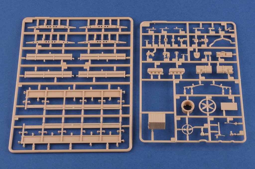 Hobby Boss 85510 Russian KrAZ-260 Cargo Truck 1/35 – immagine 8